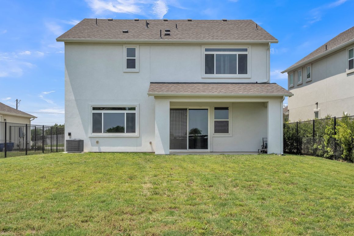 Exterior side view at 3706 Mesquite Valley Rd