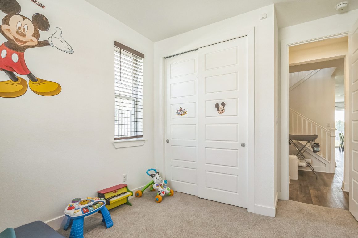 Foyer at 3706 Mesquite Valley Rd