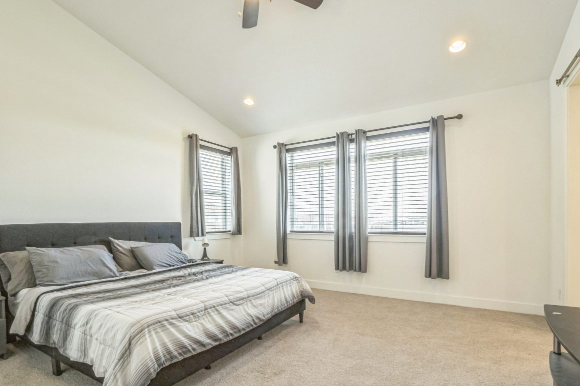 Bedroom at 3706 Mesquite Valley Rd